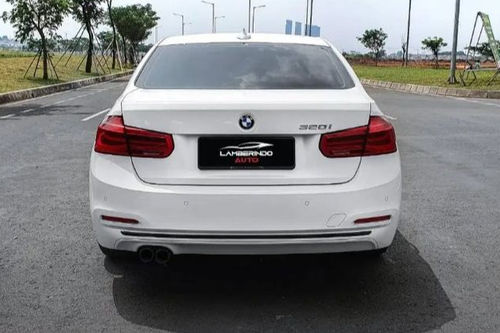 Used 2016 BMW 3 Series Sedan 320i Sport