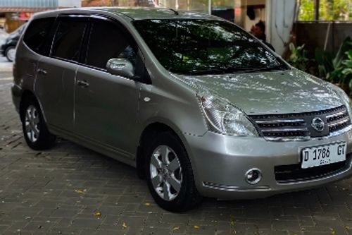 Dijual 2010 Nissan Grand Livina 1.5 Ultimate AT bekas