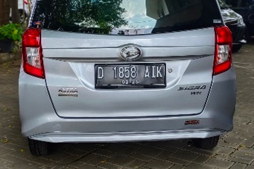 2020 Daihatsu Sigra 1.0 D MT bekas