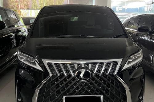 Second hand 2023 Lexus LM 350 (4-Seater) 
