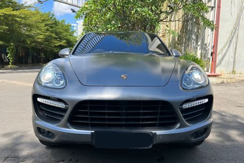 Second hand 2010 Porsche Cayenne 4.8 AT 