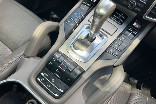Used 2010 Porsche Cayenne 4.8 AT