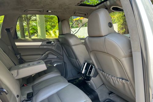 Used 2010 Porsche Cayenne 4.8 AT