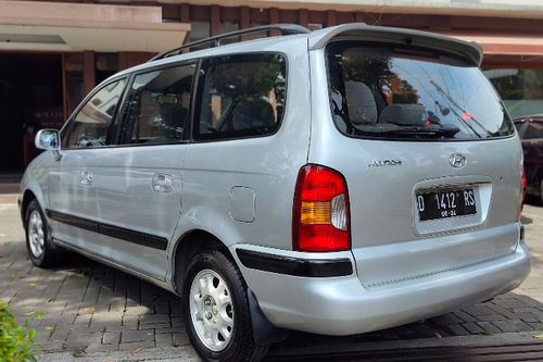 2004 Hyundai Trajet GLS 2.0L MT bekas