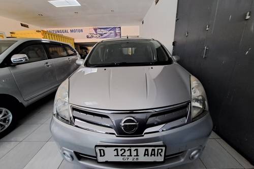 2013 Nissan Grand Livina 1.5 SV CVT bekas