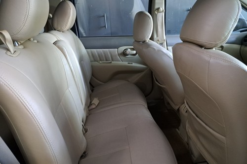 Dijual 2010 Nissan Grand Livina 1.5 XV AT bekas