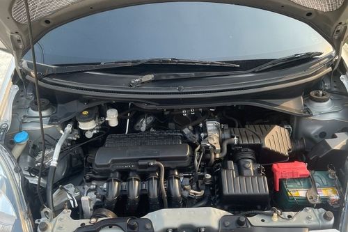 Old 2014 Honda Brio Satya E