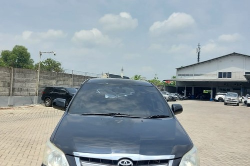 2015 Toyota Innova BENSIN G 2.0 MT bekas