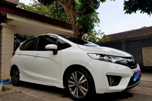 Beli mobil bekas