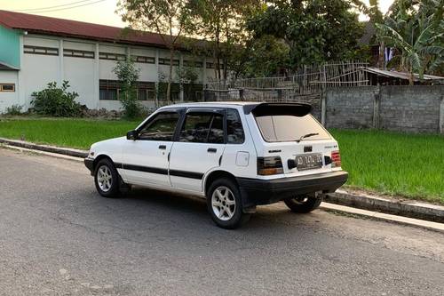 Beli mobil bekas