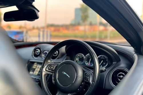 Used 2013 Jaguar XJL 3.0 V6 A/T