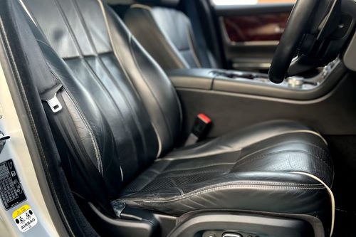 Used 2013 Jaguar XJL 3.0 V6 A/T