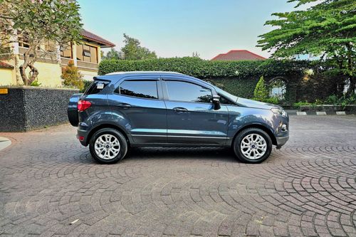 Old 2015 Ford Ecosport Titanium1.5L AT