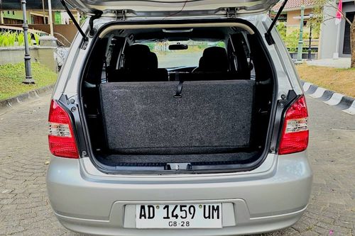 Used 2013 Nissan Grand Livina 1.5 SV MT