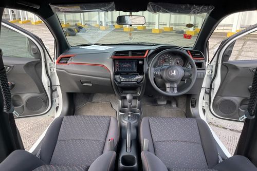 Dijual 2022 Honda Brio RS CVT bekas