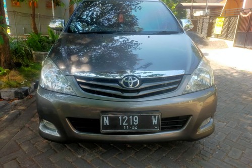 2010 Toyota Kijang Innova 2.0 G MT