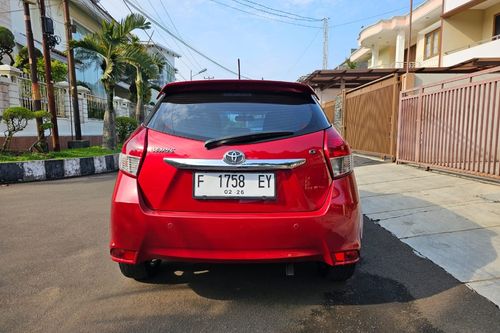 Old 2016 Toyota Yaris G AT