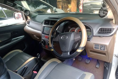 2017 Daihatsu Xenia 1.3 R MT bekas