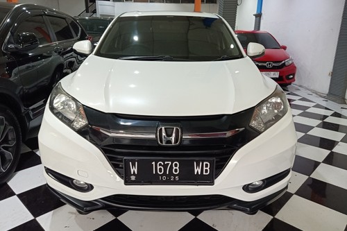 2015 Honda HRV  1.5L E CVT bekas