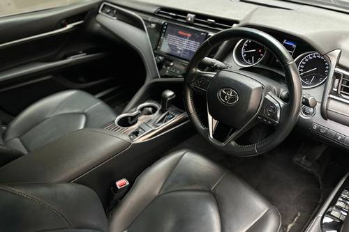 2019 Toyota Camry 2.5 V