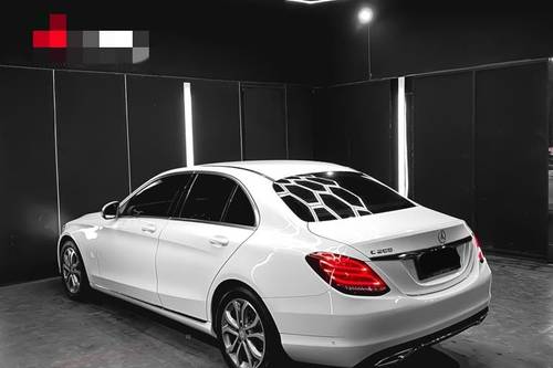 2016 Mercedes Benz C-Class Sedan C 200 CGI Avantgarde