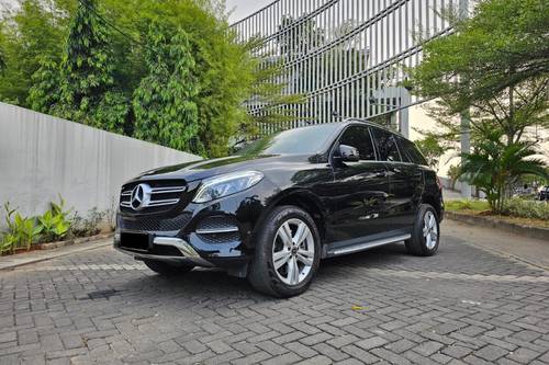 2016 Mercedes Benz GLE-Class  400 Exclusive