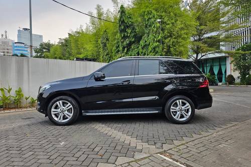 2016 Mercedes Benz GLE-Class  400 Exclusive