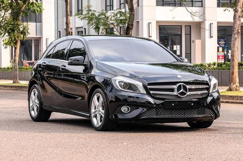 2013 Mercedes Benz A-Class 200 URBAN tua