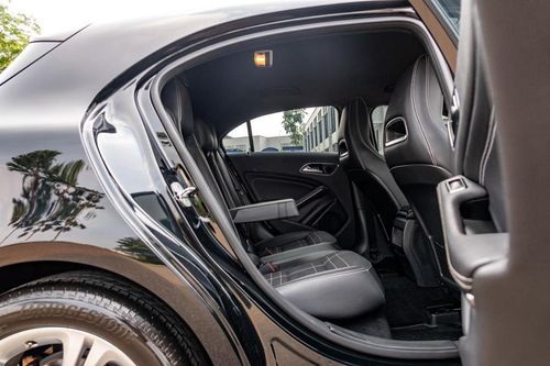 2013 Mercedes Benz A-Class 200 URBAN bekas