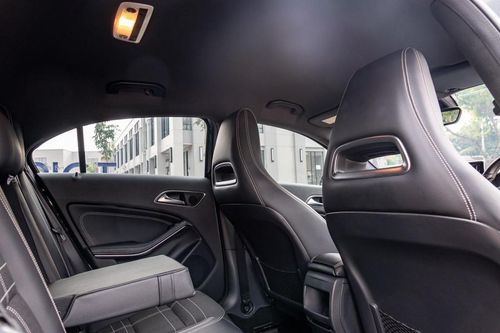 2013 Mercedes Benz A-Class 200 URBAN bekas