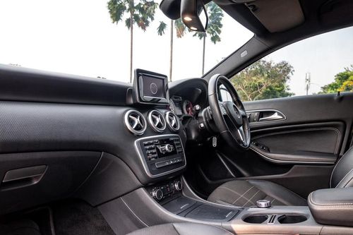 2013 Mercedes Benz A-Class 200 URBAN bekas