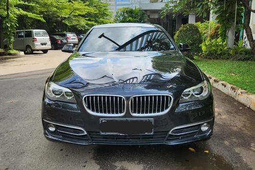 2015 BMW 5 Series Sedan  520i Luxury