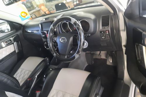 Dijual 2017 Daihatsu Terios R Adventure 1.5 MT bekas
