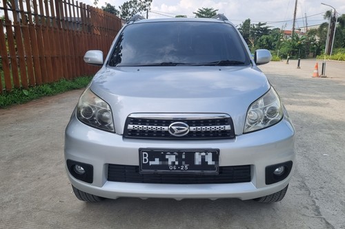 2013 Daihatsu Terios 1.5L TX AT ELEGANT bekas