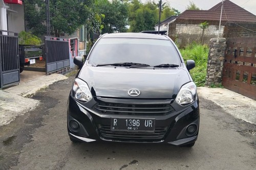 Used 2022 Daihatsu Ayla 1.0L D Plus MT