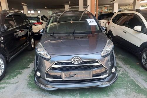 2017 Toyota Sienta 1.5L Q AT bekas