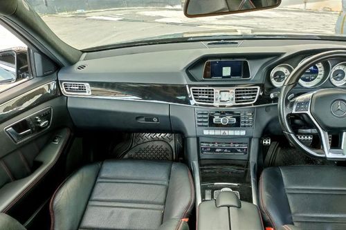 2015 Mercedes Benz E-Class E CLASS E 400 CKD A/T bekas