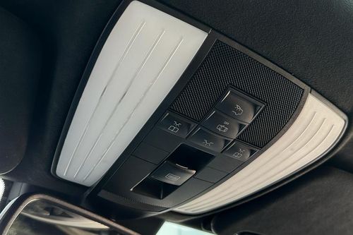 2015 Mercedes Benz E-Class E CLASS E 400 CKD A/T bekas