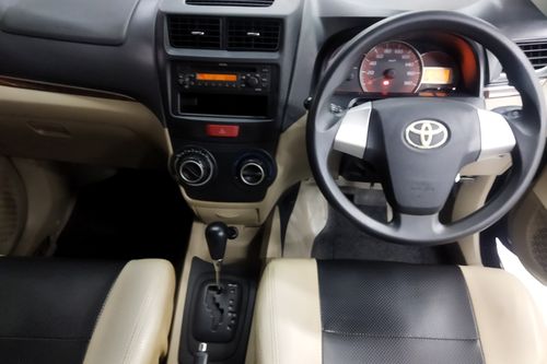 2014 Toyota Avanza Veloz  1.3 G CVT