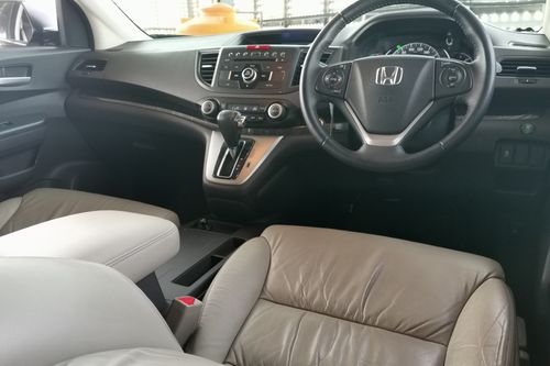 2013 Honda CRV 2.4 I-VTEC AT bekas