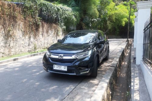Beli mobil bekas