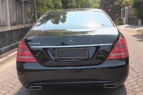 2013 Mercedes Benz S-Class  S 300 FL RSE