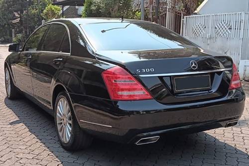 2013 Mercedes Benz S-Class  S 300 FL RSE