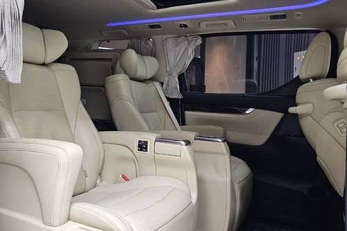 2019 Toyota Alphard  2.5 G A/T