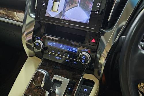 2019 Toyota Alphard  2.5 G A/T