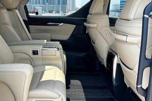 2022 Toyota Alphard  2.5 G A/T