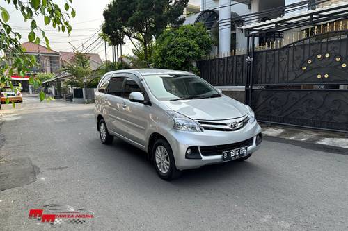 Second Hand 2011 Daihatsu Xenia  1.3L R DLX MT