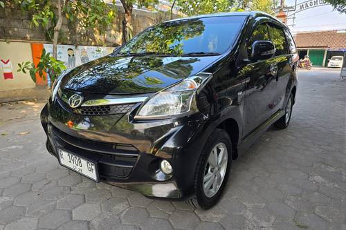 Second Hand 2013 Toyota Avanza Veloz  1.5 MT