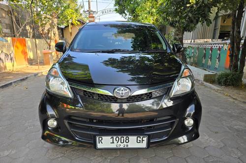 Second Hand 2013 Toyota Avanza Veloz  1.5 MT