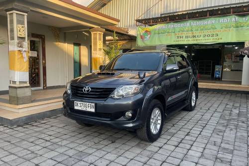 2012 Toyota Fortuner DIESEL G 4X4 2.4 AT bekas